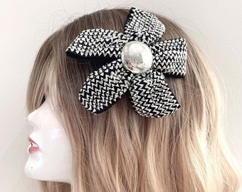 FN38 Elegant Lolita Silver Black Shiny Big Floral Hair Clip Fascinator Gift Great for Party & Prom