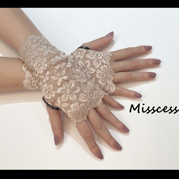 BG04 Elegant Lolita Gothic Stylish Costume Wedding Beige Floral Lace Victorian Sexy Fingerless Evening Gloves / Arm Warmers