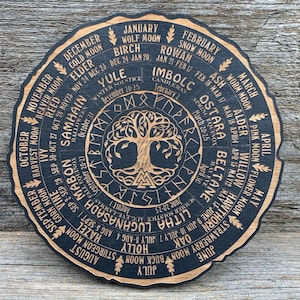 Houten Keltische levensboomkalender: Wicca-altaardecor