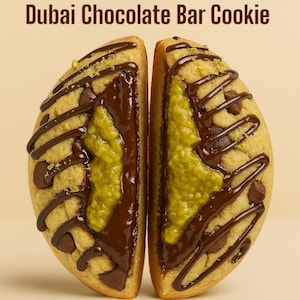 Viral DUABI Pistachio Knafeh Chocolate Chip GIANT Soft Cookie