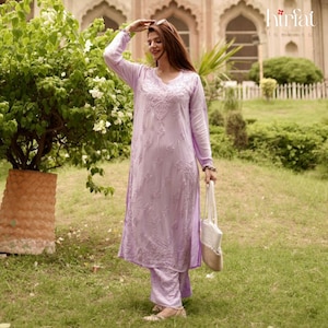 Set di pantaloni Kurti modali ricamati Chikankari realizzati a mano