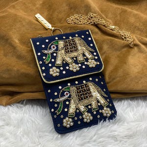 Zari Handarbeit Handy Sling Bag | Elegante Crossbody für Damen & Mädchen | Stilvolle Handytasche | Boho Chic Accessoire | Kostenloser Versand