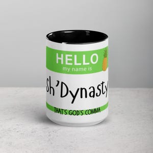 Mug aux surnoms de Psych Gus (Sh&#39;Dynasty) avec de la couleur à l&#39;intérieur