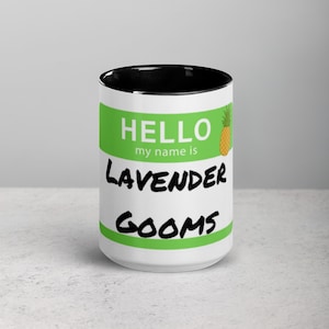 Mug surnom Psych Gus avec de la couleur à l&#39;intérieur de la lavande Goomes