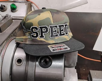 Alas bordadas de SPEED Hat Co.: gorra de automovilismo hecha a mano, accesorio para la cabeza de carreras