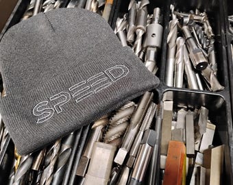 Gorro bordado "SPEED Hat Co." – Gorro de punto con puños hecho a mano