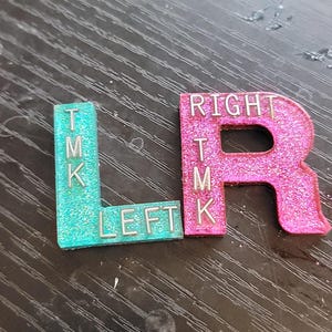 X線マーカーは巨大なLとRなので、混乱することはありません。完全な左と右を備えたパーソナライズされたX線マーカー