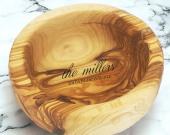 Personalized Olive Wood Snack Bowl – Rustic Handmade Serving Dish – Natural Kitchen Decor