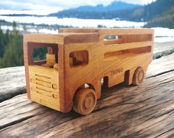 Houten speelgoedvrachtwagen voor peuters, gepersonaliseerd voor kinderen en peuters, houten speelgoedvrachtwagen, houten speelgoedvrachtwagen, cadeau voor jongens en meisjes, houten vrachtwagen