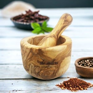 Personalized Olive Wood Mortar and Pestle Set: Farmhouse Kitchen Decor