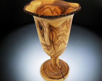 Handcrafted Olive Wood Vase: Rustic Minimalist Home Decor