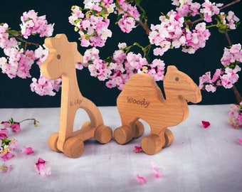 Set di giocattoli personalizzati in legno di faggio: giraffa e cammello, regalo per bambini piccoli
