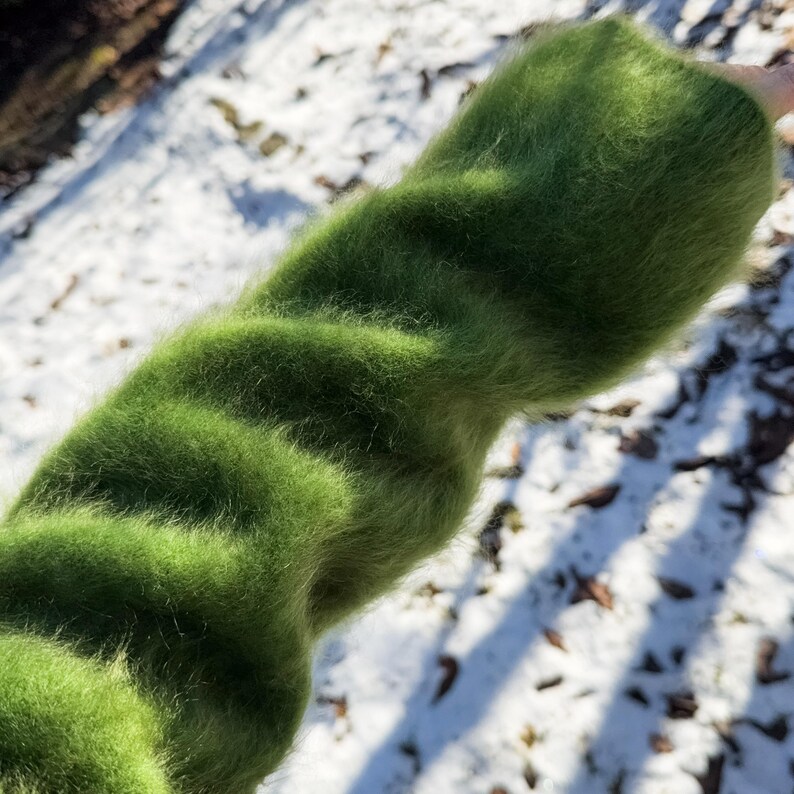 Grön tröja i 100 % borstad kashmir med lös passform, fluffig skogsgrön kashmirtröja, överdimensionerad långhårig kashmirtröja bild 17