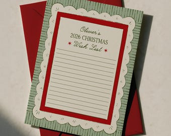 Könnte beinhalten: Eine rechteckige Weihnachtswunschliste mit hellgrün gestreiftem Hintergrund, gewelltem weißem Rand und rotem Rahmen. Der Text lautet Oliver's 2026 CHRISTMAS Wish List mit zwei roten Sternen. Die Karte liegt auf einem roten Umschlag.