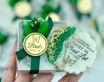 Emerald Green Butterfly Epoxy Magnet: Personalized Quinceañera Party Favor, Sweet 16