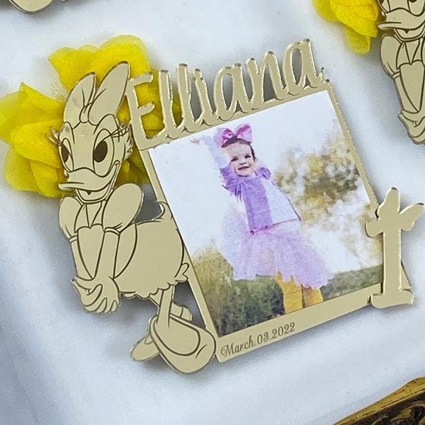 Personalized Daisy Duck Photo Frames Magnet - First Birthday gift, Birthday Party Favors, Daisy Duck Theme, Picture Frames