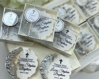 Personalized Silver Baptism Magnet Favor, Epoxy Christening Gift, First Holy Communion Guest Keepsake