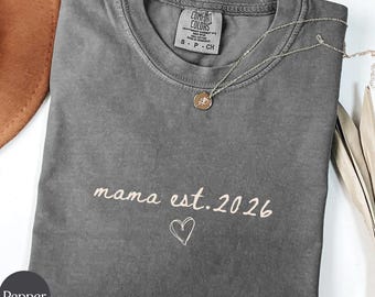 Koszulka Comfort Colors Custom Date Mama, Koszulka Mama Established, Spersonalizowana koszulka dla mamy, Prezent dla nowej mamy, Pierwszy Dzień Matki