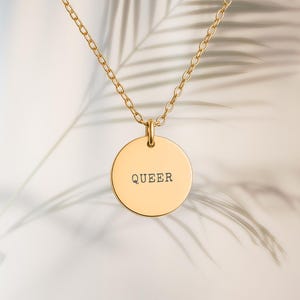 Queer Disc-ketting, gepersonaliseerd Queer Pride-cadeau, aangepaste LGBTQ-sieraden, sieraden Lesbian Pride, LGBTQ Pride-sieradencadeau, Gay Pride-sieraden
