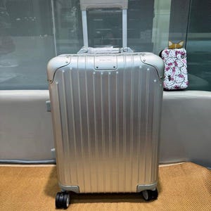 Vintage Original cabin 006 lock aluminum  cosmetic case, travel case，Handle one hole ，006 TSA lock luggage,aluminum r*mowa suitcase