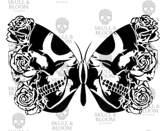 Könnte beinhalten: Schwarz-weißes Schmetterlingsdesign mit Schädel- und Rosenmotiven. Die Schmetterlingsflügel werden von Schädeln gebildet, mit Rosen an den Rändern. Gothic-Stil.