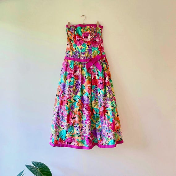 Vintage 1980's Victor Costa Lord Taylor Pink Floral Print