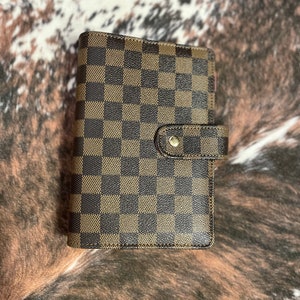 Checkered Leather Mini A7 Binder (BLACK) – Shortmamamoneymovez