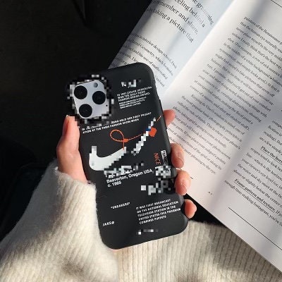 Iphone 11 case sales nike