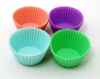 Set of 4 Colorful Reusable Silicone Muffin and Cupcake Baking Cups
