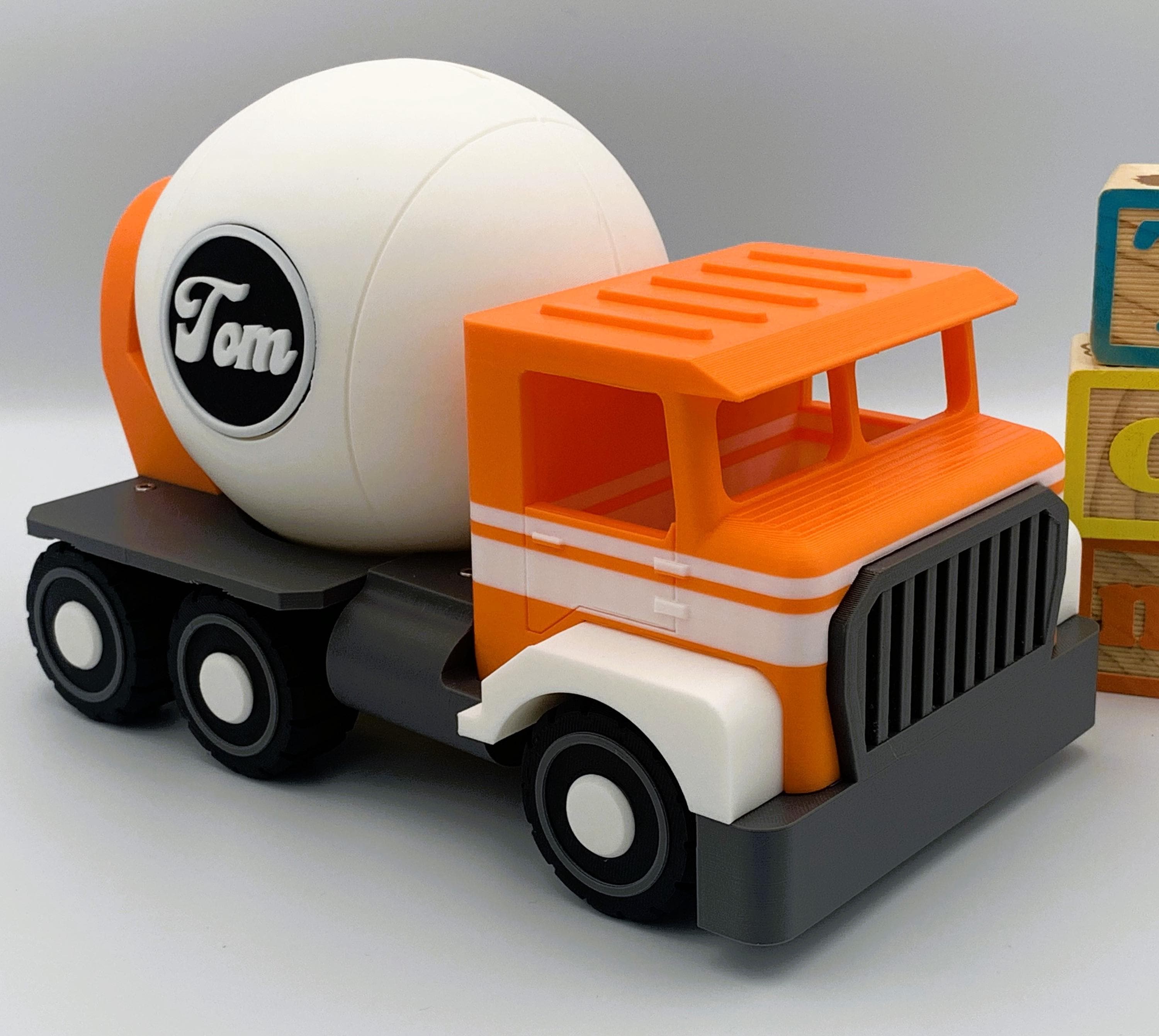 Skyline Creations N Scale 1:160 Cement Truck Concrete Mixer 4-Pack | Gray Resin Ready-to-Go