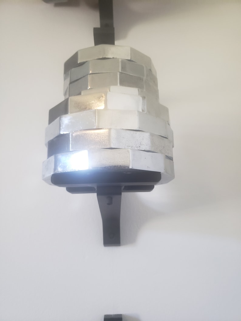RC wall Bracket Holding 32lbs of weight.