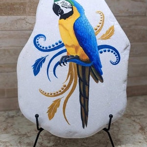 Custom Bird Painting/Painted Rock