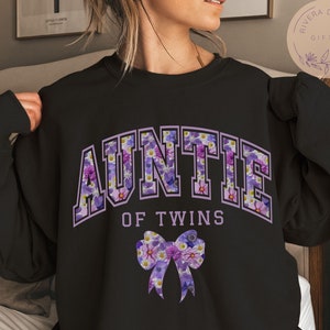 Twin Auntie Sweatshirt, Aunt Floral Coquette Crewneck, Auntie of Twins Sweater, Pregnancy Announcement, New Aunt Gift, Mothers Day Gift