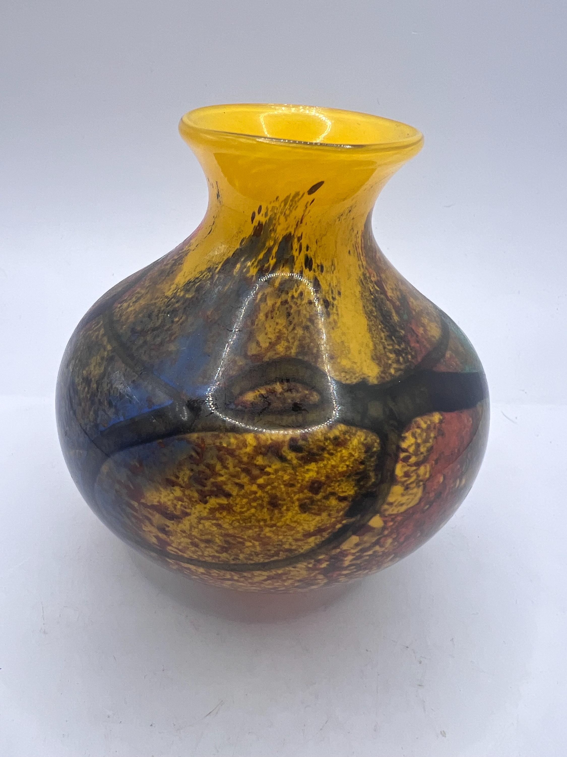 Loan Nemtoi Romanian Art Glass Small Vase - Etsy