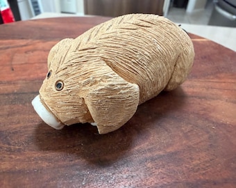 アルテサニア リンコナダ陶器の巻き針金のしっぽのついた豚