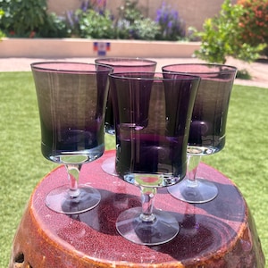 Denby of Sweden Amethyst Pflaume Set mit 4 Weingläsern