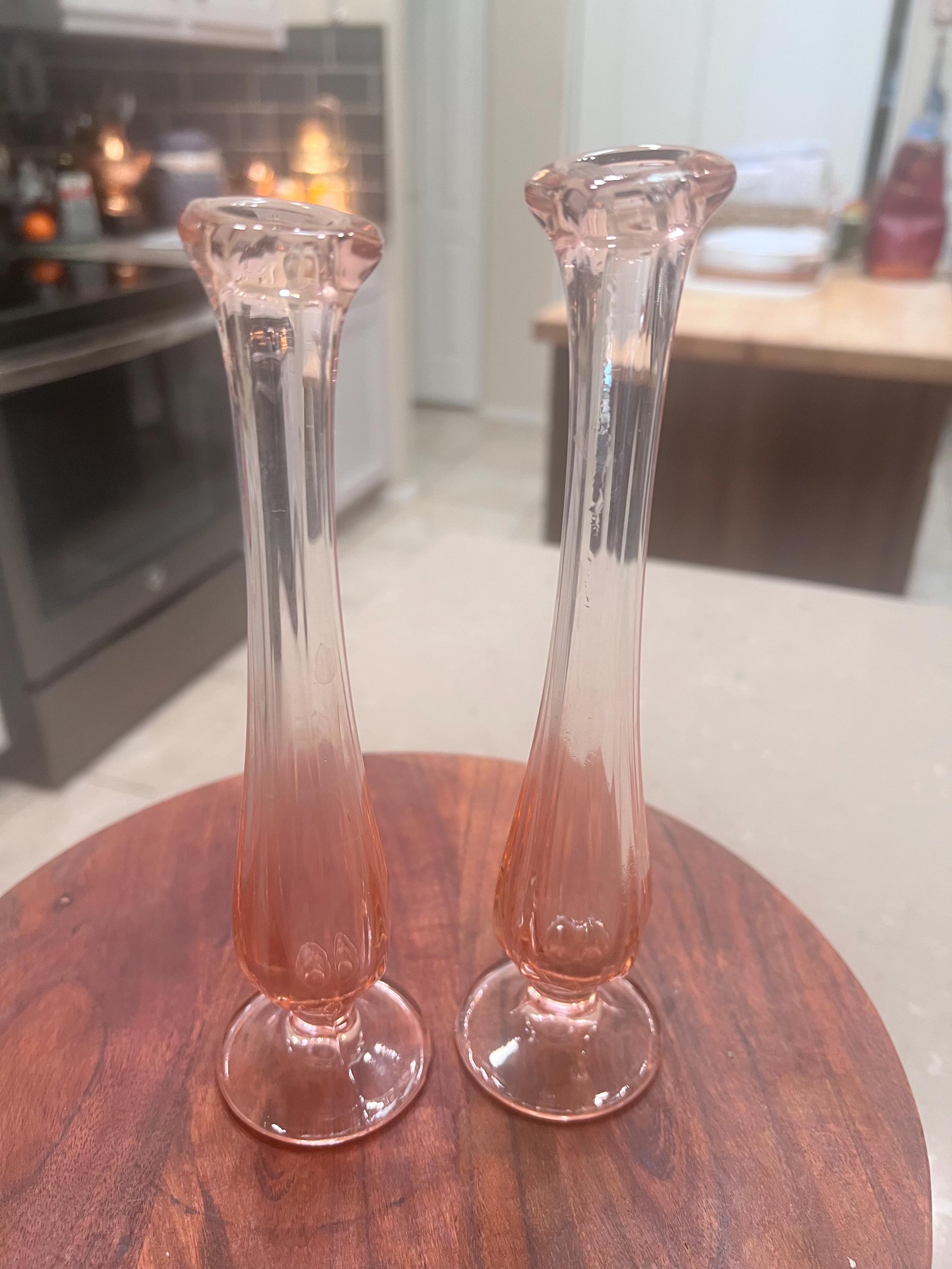 ヴィンテージのピンクガラス製フェントン花瓶 - Etsy 日本