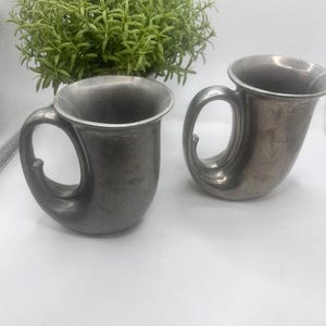 Wilton Armetale pewter mug set of 2