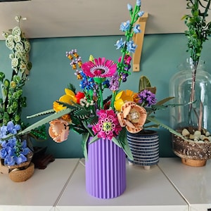 Modern Ribbed Vase for Building Block Flowers | Custom Colour Display Pot | Decorative Brick Bouquet Holder Home Decor