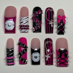 Cute 2010 Accessories Press On Nails / 2000s Press On Nails / Y2K Nail Set / Studded Belt / Bangles Bracelet / IPod / 3D Nail Art