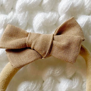 Neutral Baby Nylon Headband, Soft Newborn Bow, Dainty Infant Hair Accessory, Girl School Hair Clip, Toddler Hairclip, Small Baby Headband