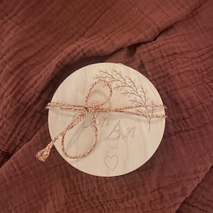 Carte étape bébé rond et nuage