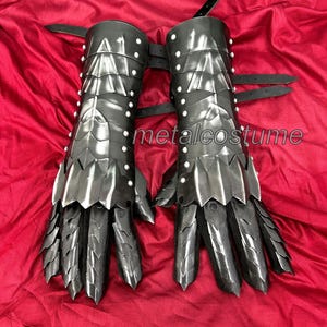 Nazgûl-handschoenen van de Dark Lord: ultiem zwartstalen ringwraith-pantser voor cosplay en verzamelaars