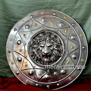 Medieval Royal Lion Crest Shield – Medieval Metal Round Shield with Regal Embossed Design For Cosplay And Wall Decor