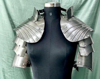Handcrafted Steel Shoulder Armor Pauldrons – Medieval Fantasy Cosplay And LARP  Costume by MetalCostume