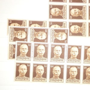 King Vittorio Emanuele 3 Poste Italiane 30 Cent sello de coleccionista, muy raro