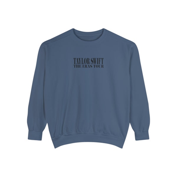 World Tour Blau Crewneck Dupe des Fanlieblings Unisex Garment-Dyed Sweatshirt von Comfort Colors