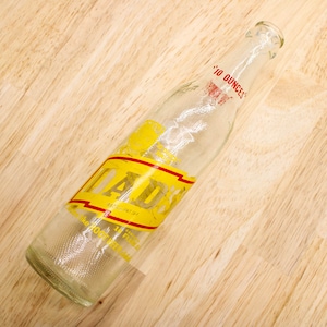 Vintage DAD&#39;S Root Beer empty bottle 10 fl oz Junior. &quot;10 Ounce Junior&quot; Collectors. Father&#39;s Day. Gift Present Idea. Soda Bottle. Yellow