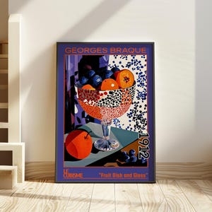 Fruttiera e bicchiere 1912 – Stampa/manifesto di Georges Braque – natura morta del cubismo analitico, arte astratta da tavola, decorazioni geometriche d'avanguardia degli anni '10