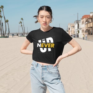 Women&#39;s Flowy Cropped Tee, Loose Fit Crop Top, Short Sleeve Shirt, Casual Summer Tee, Trendy Women&#39;s Top,  Cropped T-shirt, Boho Style Tee